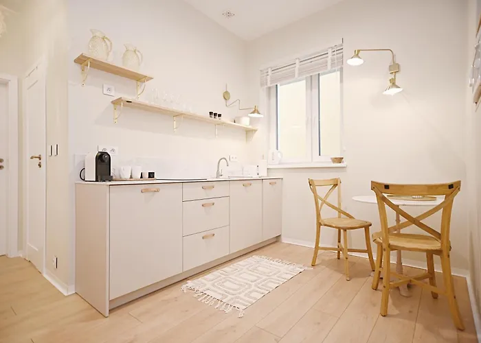 Victus Apartamenty, Apartamenty Compassi